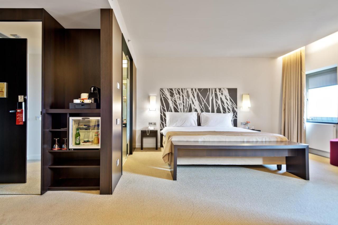 Hotel Ramada Plaza By Wyndham Convention Center Bucarest