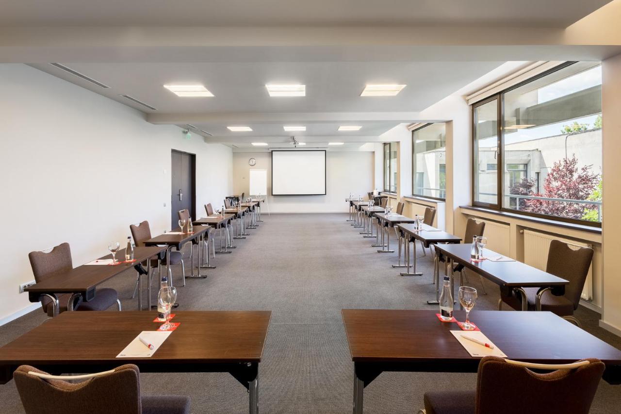 Ramada Plaza By Wyndham Convention Center Hotel Bucharest