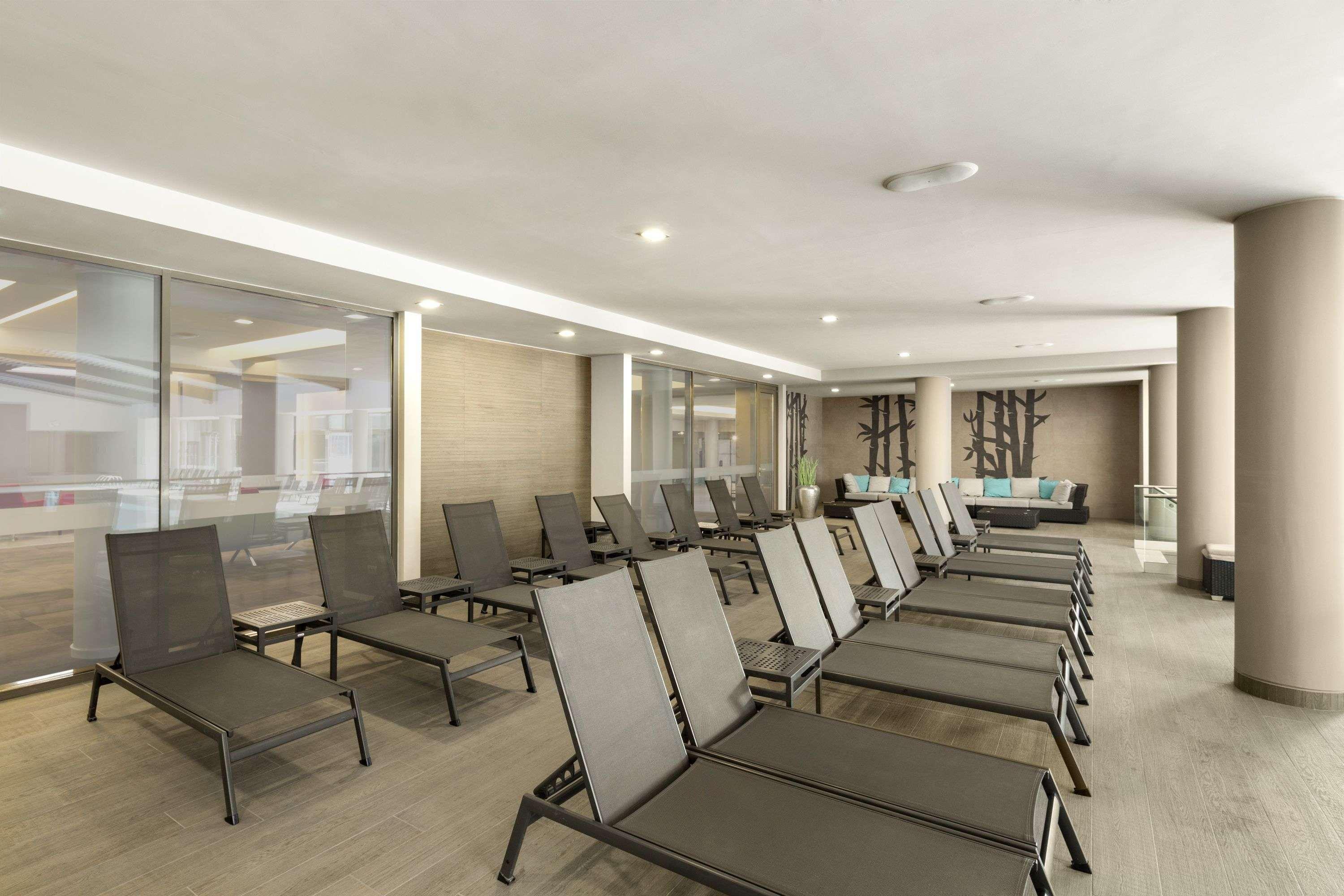 Ramada Plaza By Wyndham Convention Center 4* Bucharest